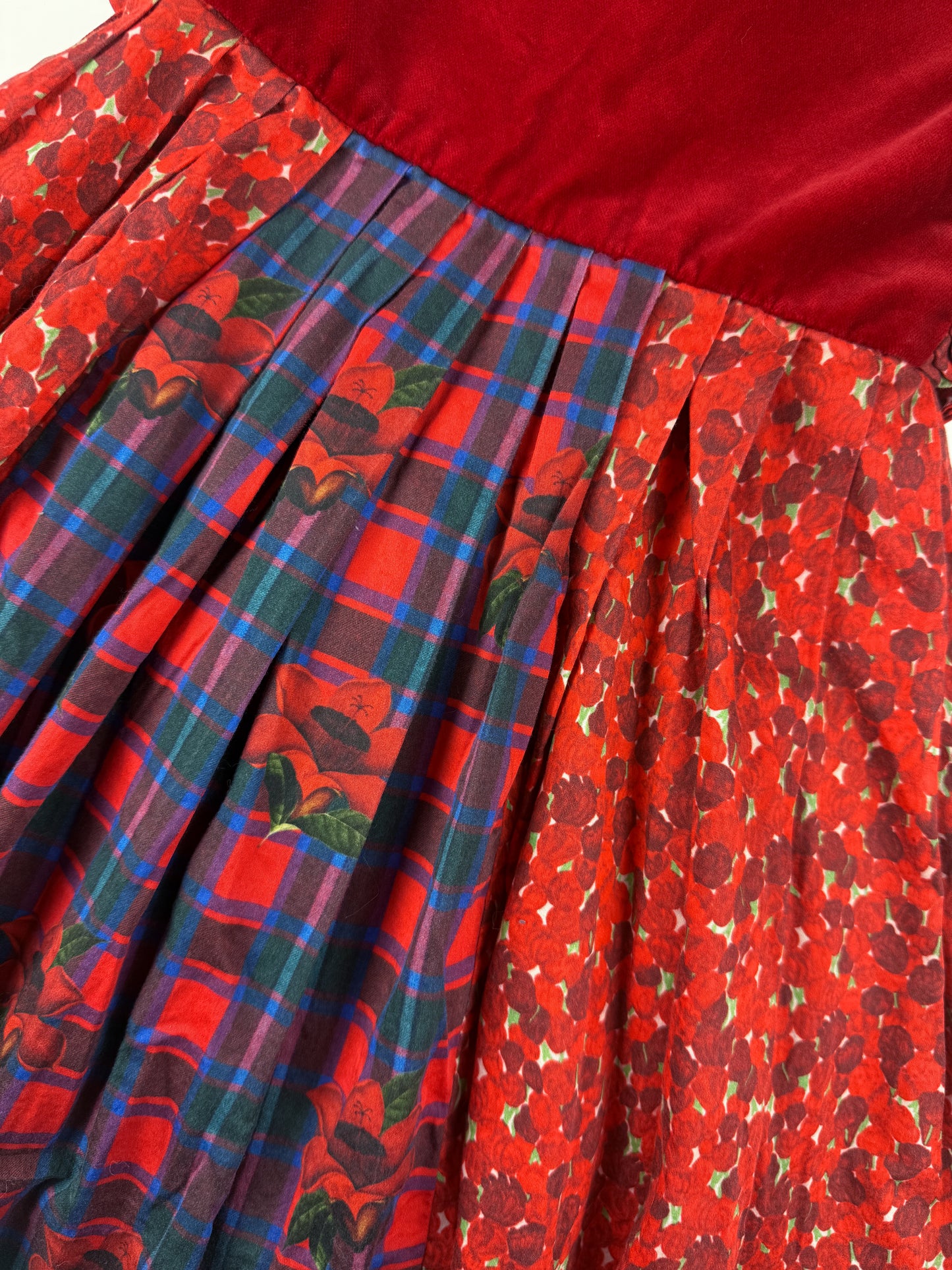 VINTAGE RED VELVET DRESS - 5T