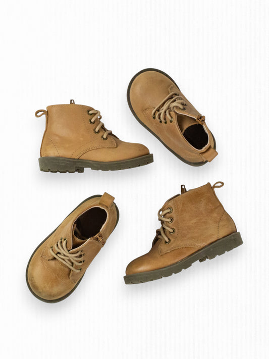 RILEY & CO BOOTS