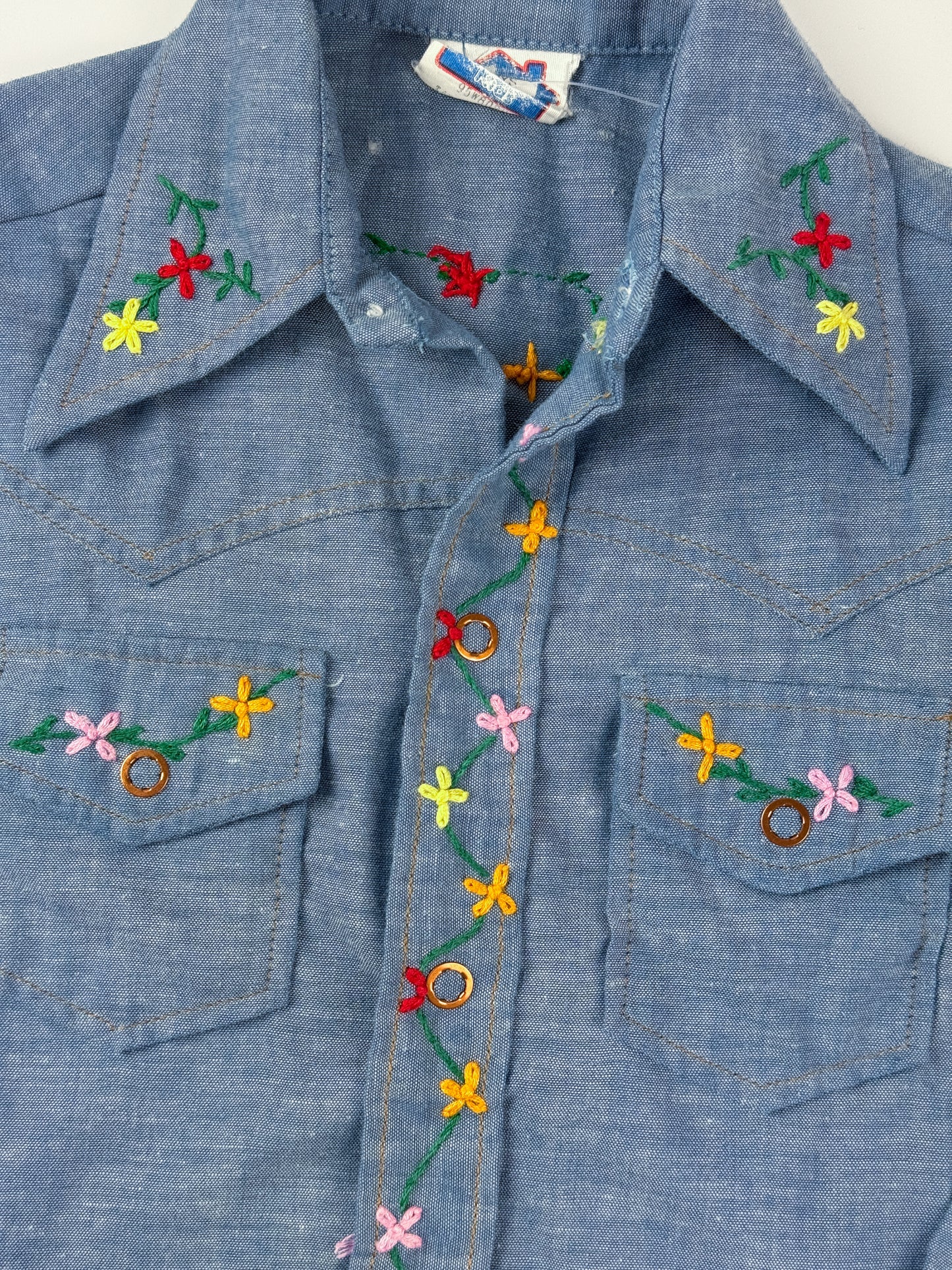 WESTERN EMBROIDERED BUTTON-UP - 6