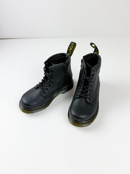 DR. MARTEN LEATHER BOOTS - 9C