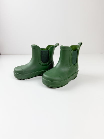 GREEN BEARPAW RAIN BOOTS - 4C