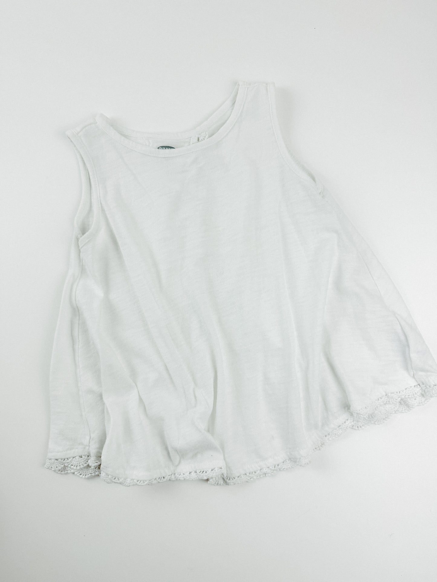WHITE OPEN BACK TANK - 5T