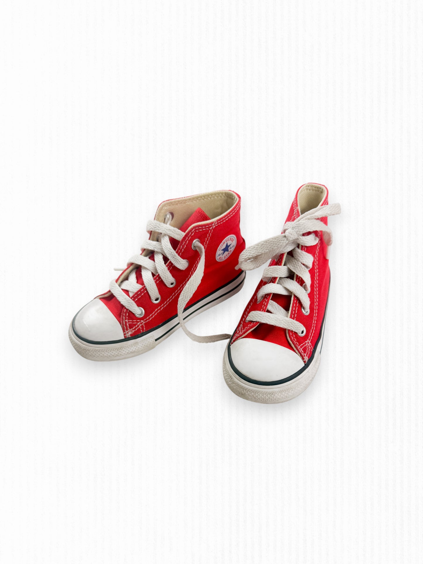 RED HIGH-TOP CONVERSE - 8C