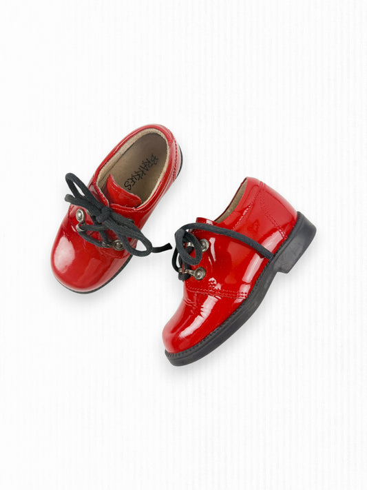 VINTAGE PATENT LEATHER RED SHOES - 6C