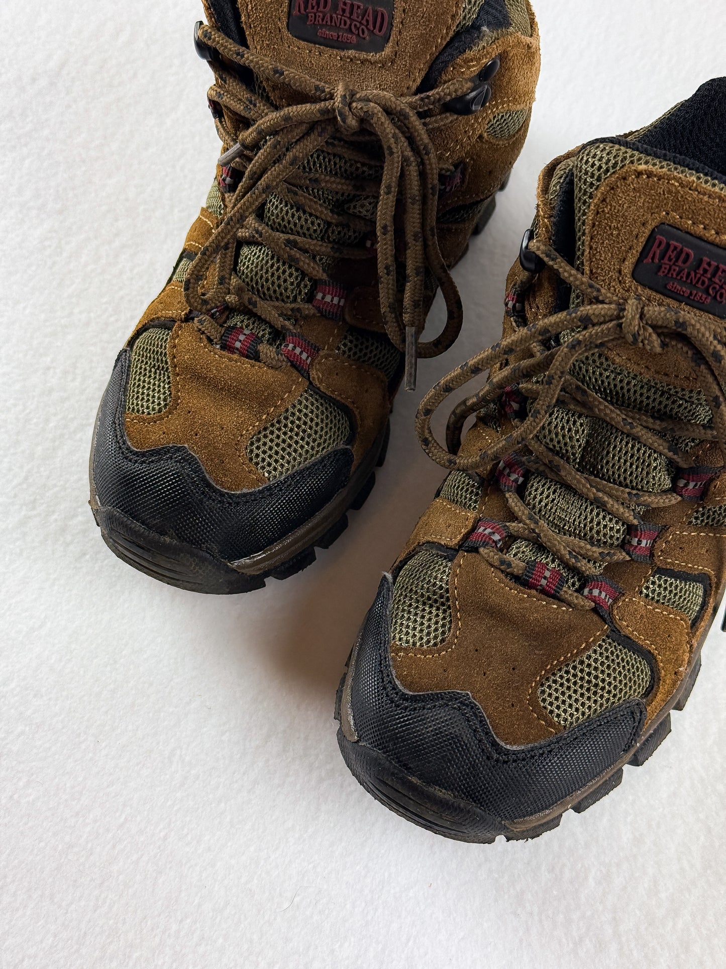 RED HEAD HIKING BOOTS - 1M