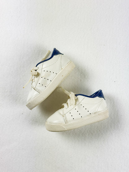 VINTAGE WHITE LEATHER BABY SHOES - 2C
