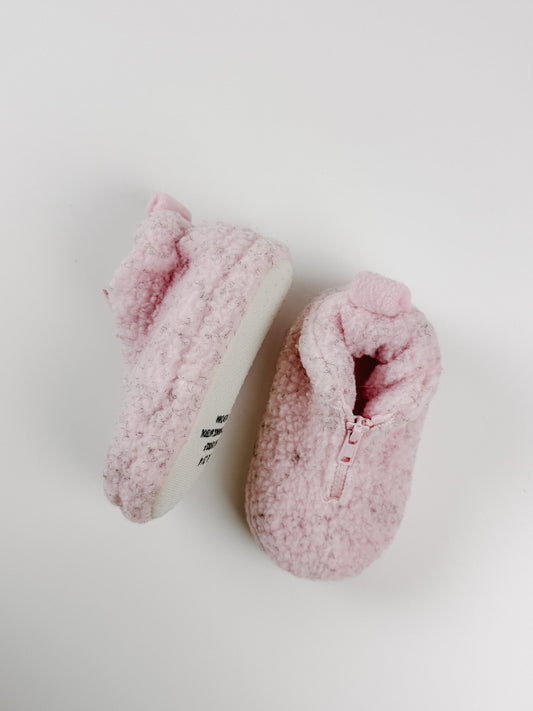 PINK PUFF SLIPPERS - 3/4
